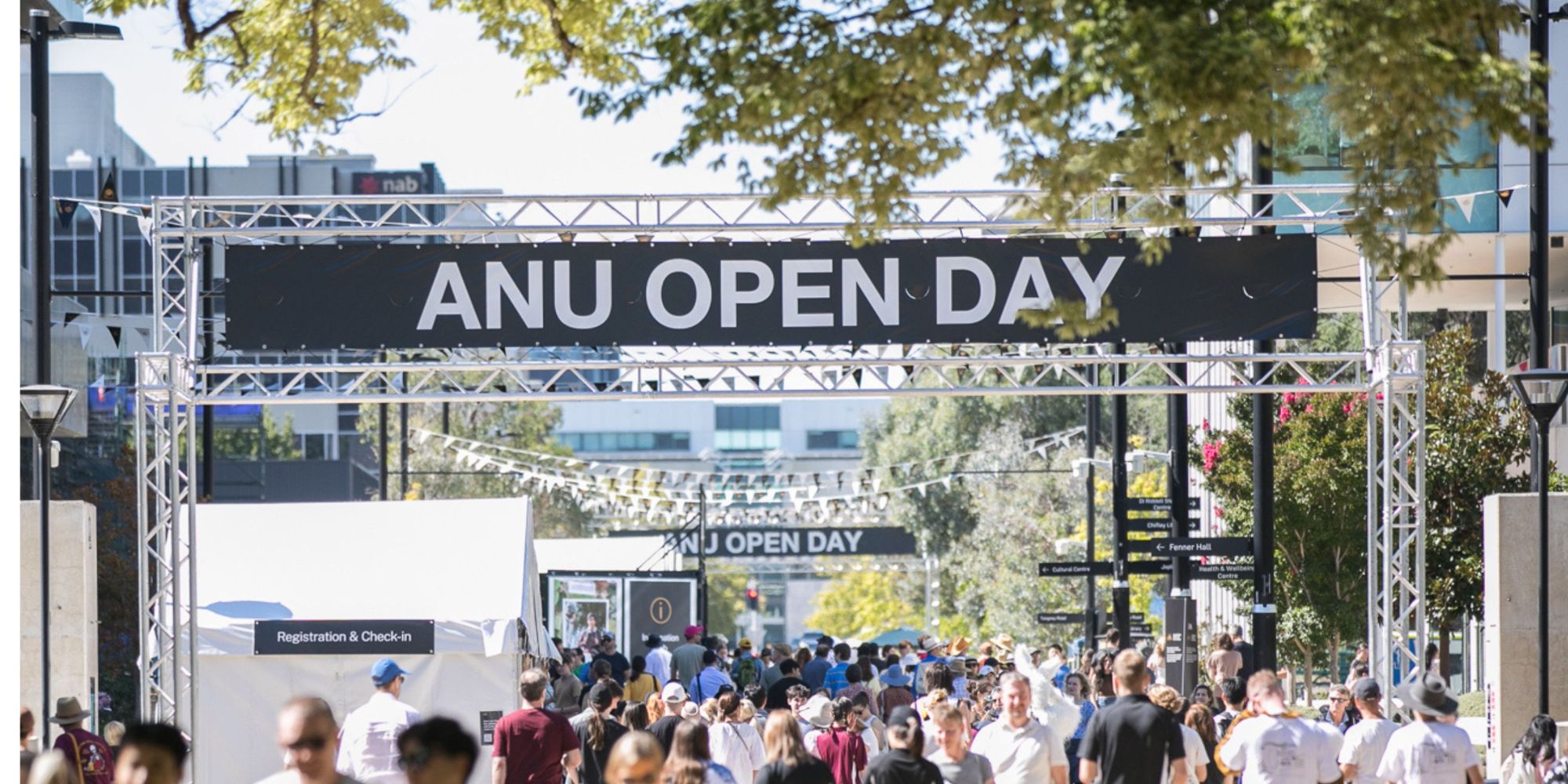 STEM for the future: discover Science at ANU